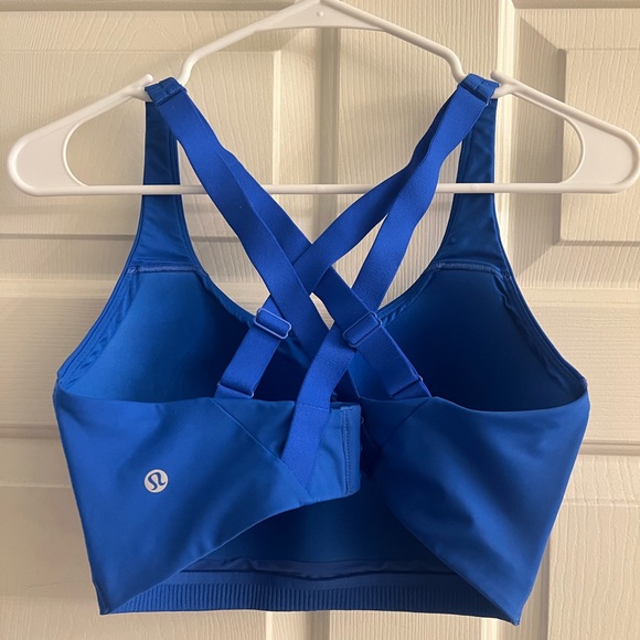 Lululemon sports bra - Picture 7 of 8